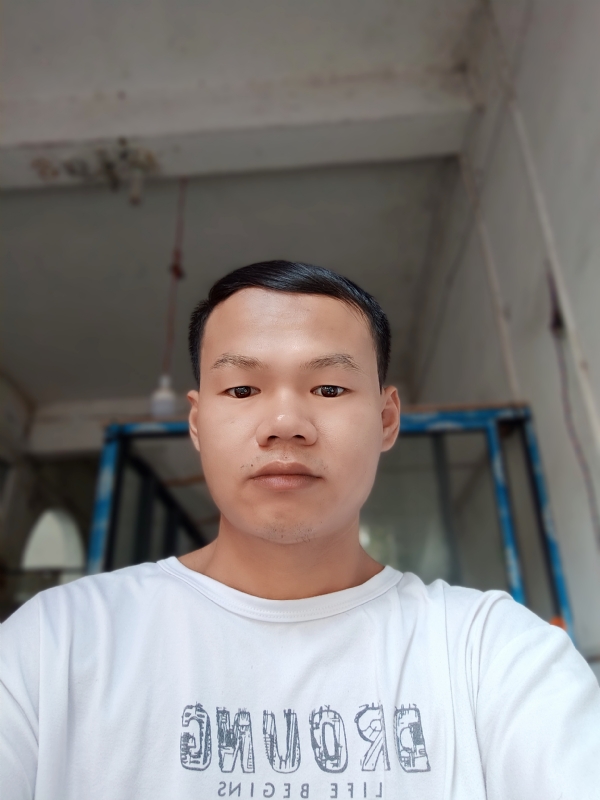 莫待无花的第一张照片--黔南闪婚服务中心